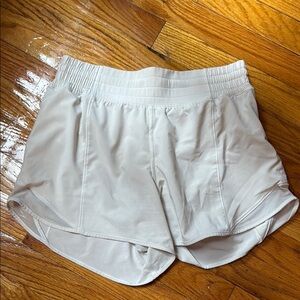 Bone color Lululemon low waisted shorts size 6